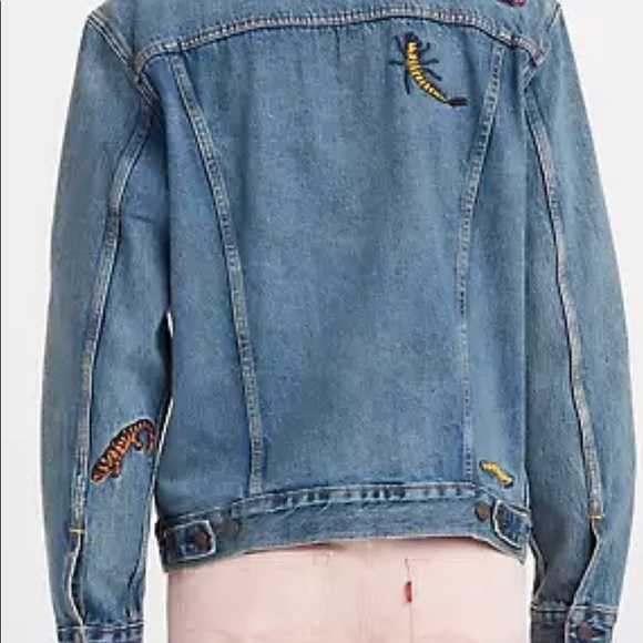 Levi’s Freehand Embroidery Trucker Jacket - Picture 2 of 4